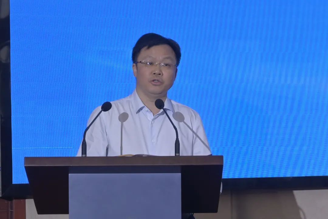 杨德敏.jpg