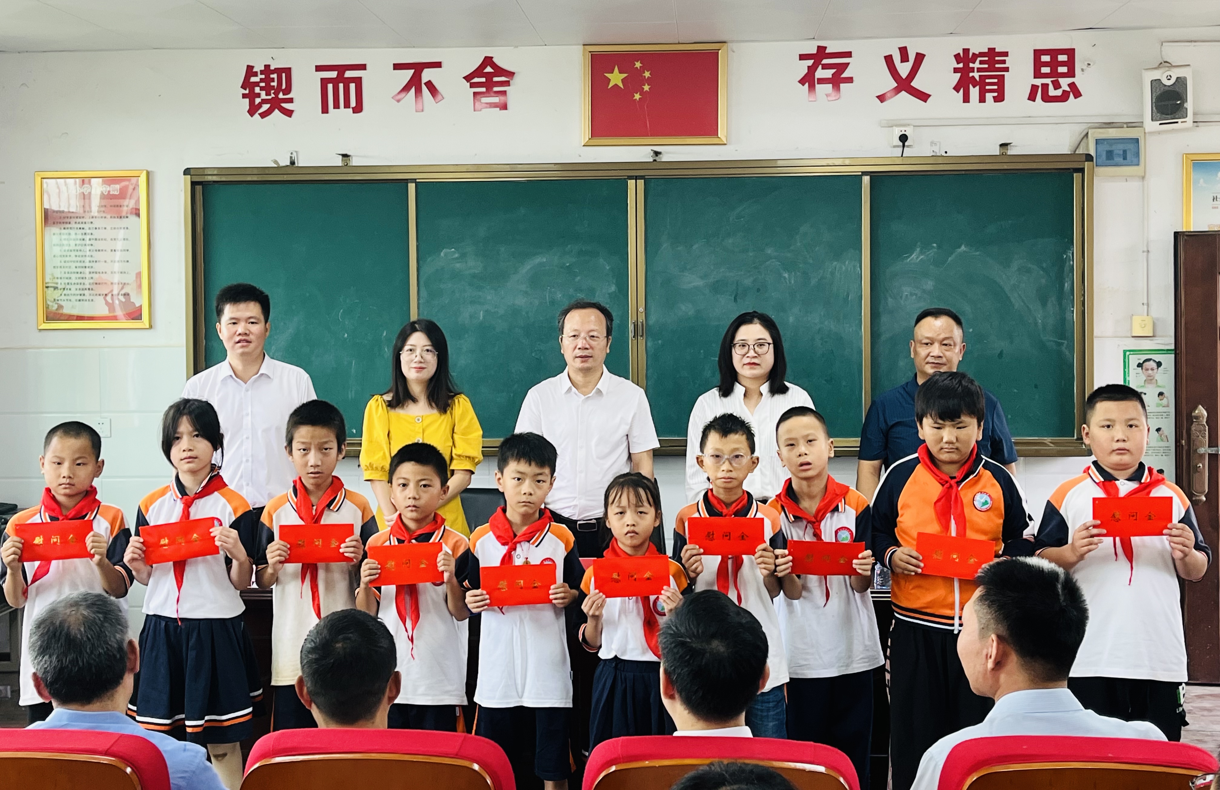 ce592bb5700b7f2f2b091820a3456c4.jpg